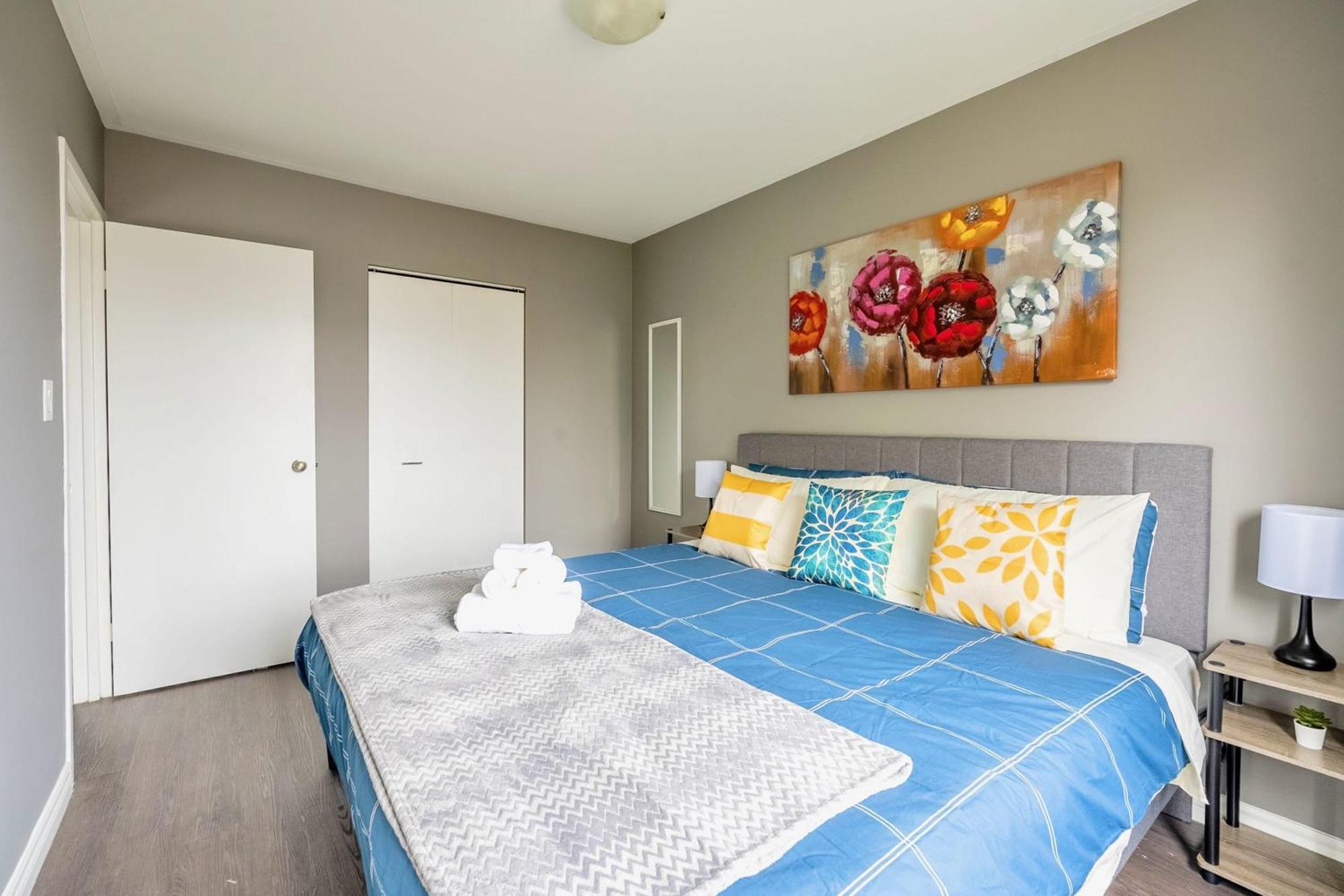 Newly Renovated 2Br Unit In Glenview West Lejlighed Hamilton Eksteriør billede